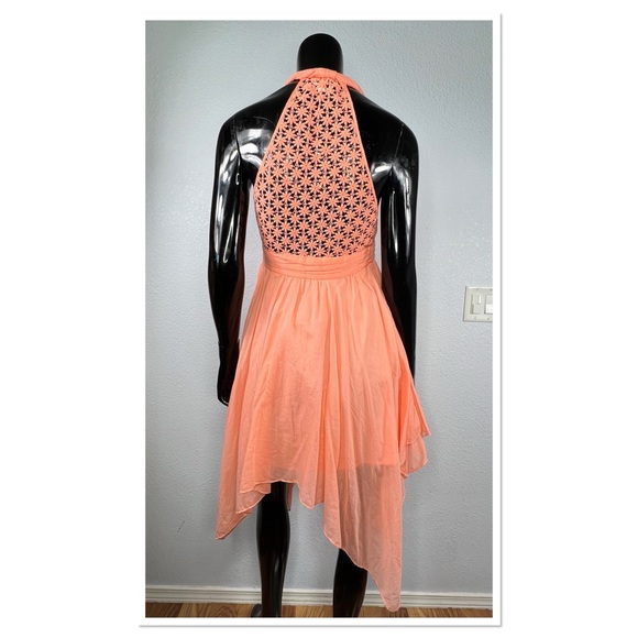 Guess Twisted Tank Dress Handkerchief Hem Racerback Lace Sz 6 NWT - Picture 3 of 9